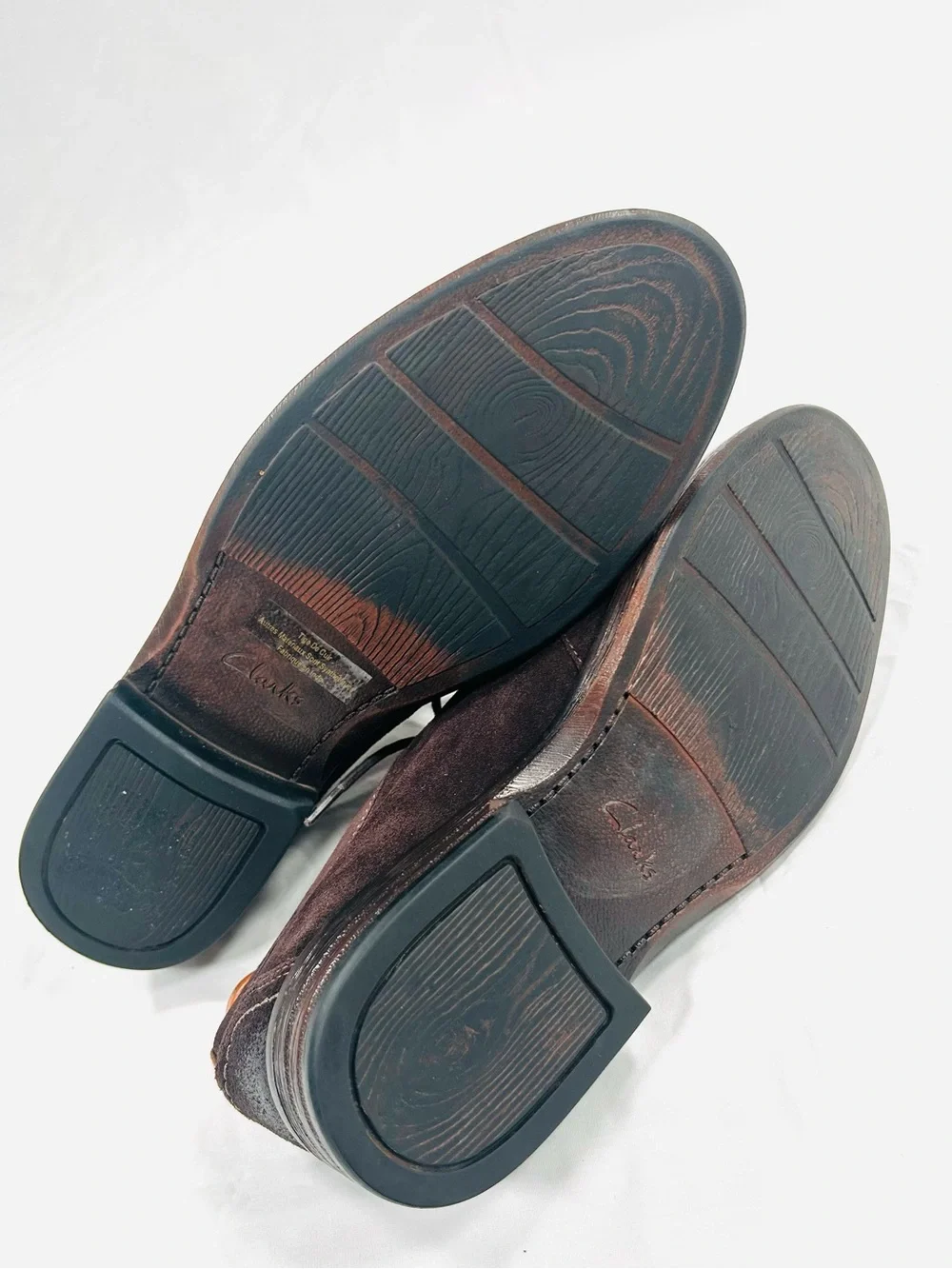 Clark’s Wallaston Suede Men’s Chukka Boots